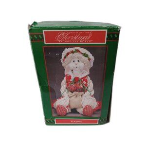House of Lloyd Christmas Around the World Flossie Bunny Shelf Sitter Decoration